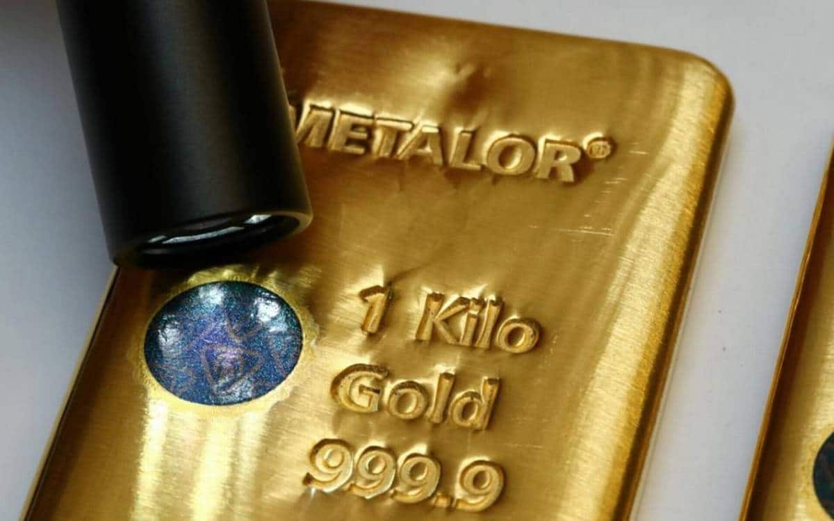 Gold Price Hits New Sixyear High; Fake Gold Bars Detected