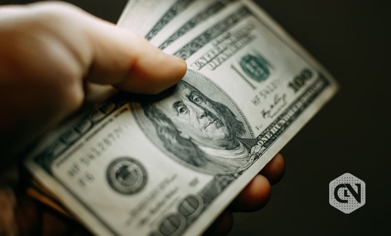 Dollar Stabilizes While Traders Await Central Banks Guidance