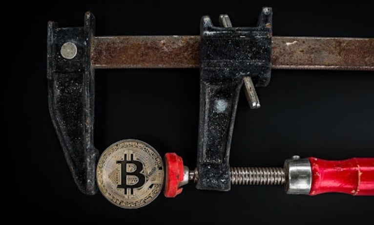 Solana is on everyone's hit list alongside Bitcoin Spark Solana is on everyone's hit list alongside Bitcoin Spark